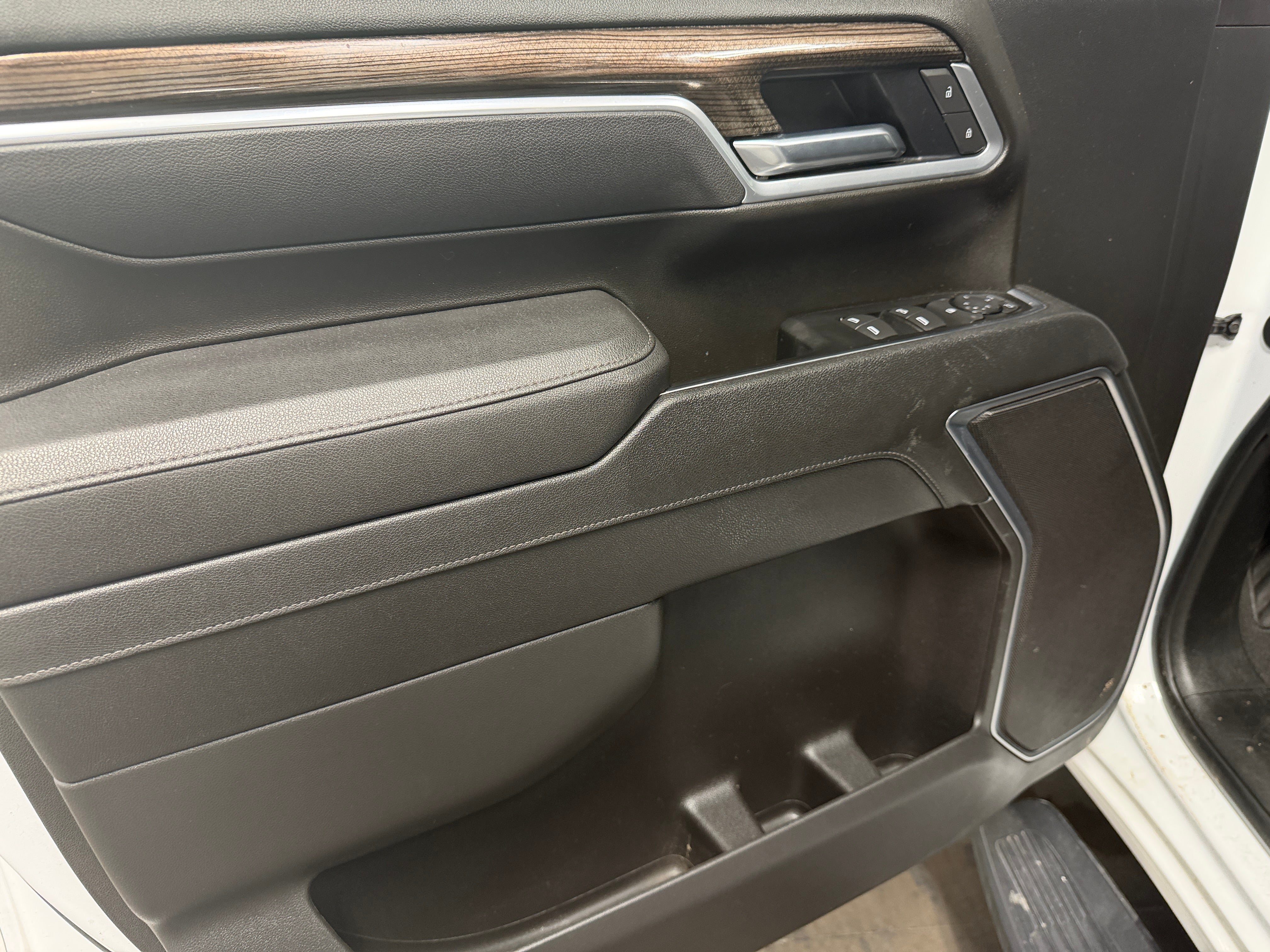 chevrolet silverado 2500hd 2026 1GC1KNEY1TF203071 image chevrolet silverado 2500hd 2026 1GC1KNEY1TF203071 image